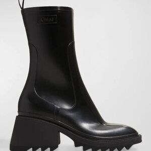 Chloe Betty Rubber Rain Booties - Size 6 NWOT